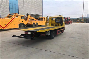 桃江非事故拖车